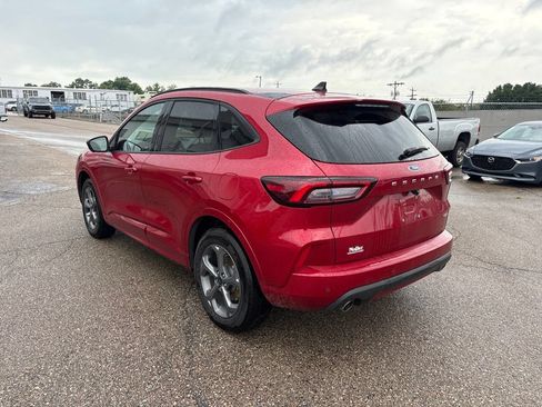 Certified 2024 Ford Escape ST-Line Select w/ Tech Pack #2 AWD/4WD image 5