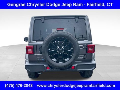 Certified 2025 Jeep Wrangler Unlimited Sahara AWD/4WD image 6