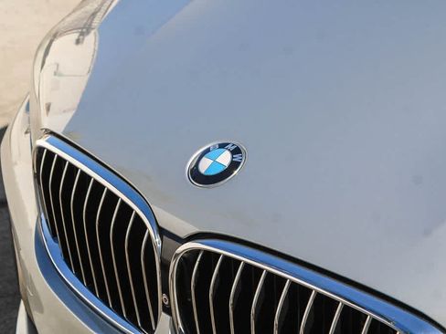 Used 2016 BMW 740i RWD image 11