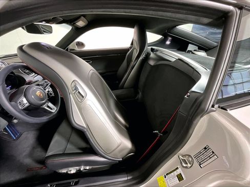 Used 2025 Porsche 718 Cayman GTS RWD image 20