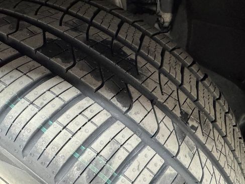 Certified 2024 BMW X5 xDrive40i w/ Premium Package image 29