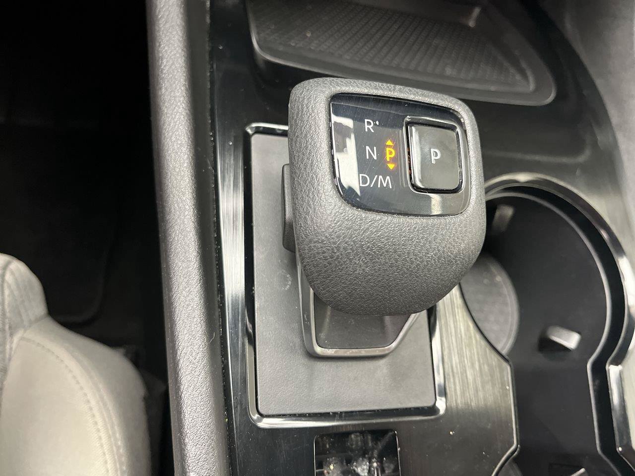 Used 2023 Nissan Rogue SV AWD/4WD image 25