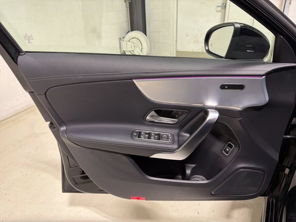 Used 2022 Mercedes-Benz A 220 4MATIC image 10