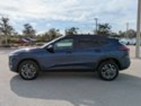 Used 2024 Chevrolet Trax LT w/ Driver Confidence Package image 29