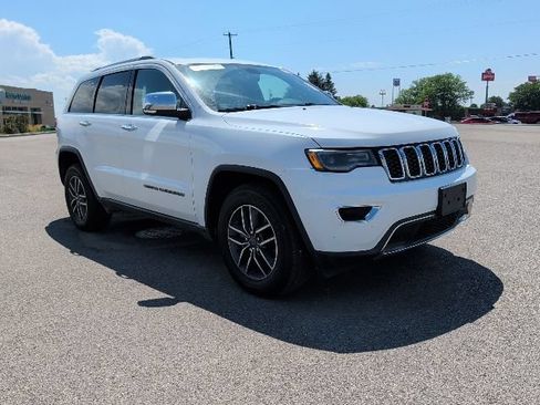 Used 2019 Jeep Grand Cherokee Limited w/ Luxury Group II RWD image 2