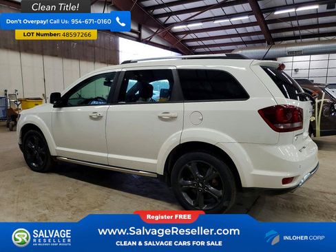 Used 2018 Dodge Journey Crossroad AWD/4WD image 3