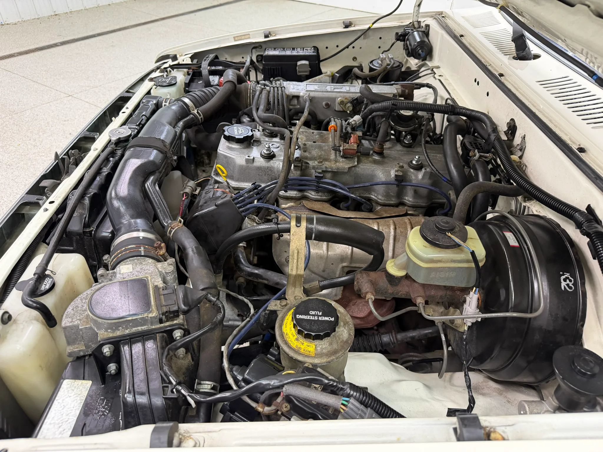 Used 1990 Toyota Pickup Deluxe AWD/4WD image 24