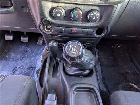 Used 2011 Jeep Wrangler Unlimited Sport image 16