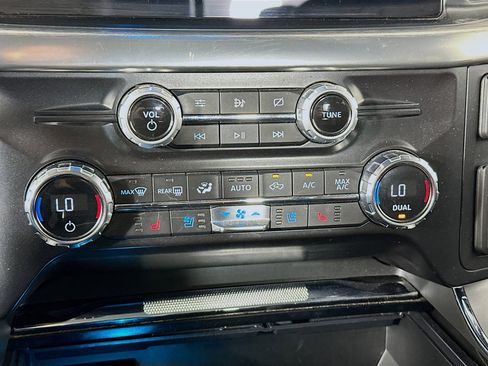 Used 2021 Ford F150 Lariat w/ Equipment Group 501A Mid AWD/4WD image 24