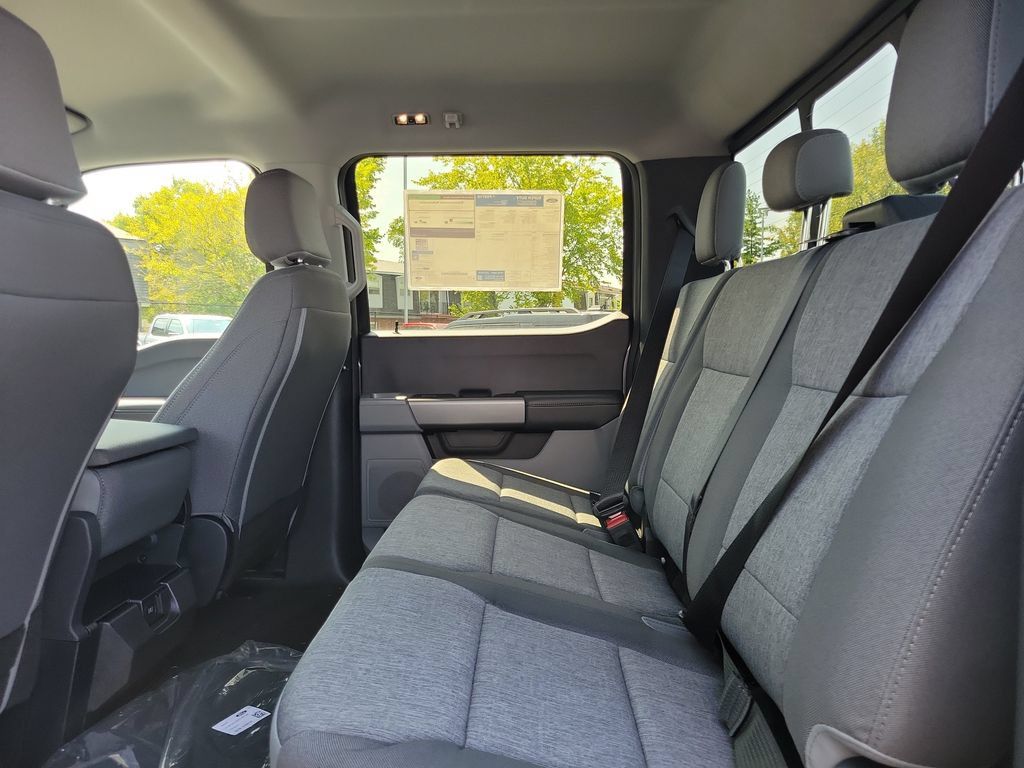 New 2026 Ford F250 XL w/ STX Appearance Package AWD/4WD image 14