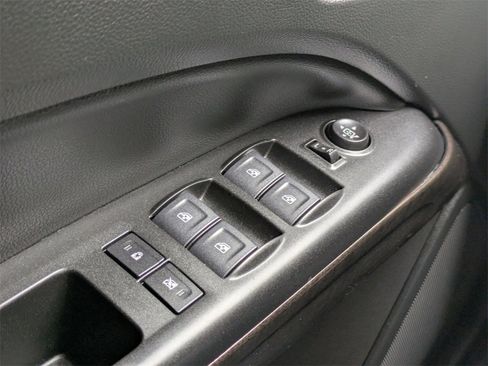 Used 2022 GMC Canyon Elevation w/ Elevation Premium Package image 26