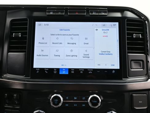 Used 2024 Ford F350 Lariat w/ Black Appearance Package image 34