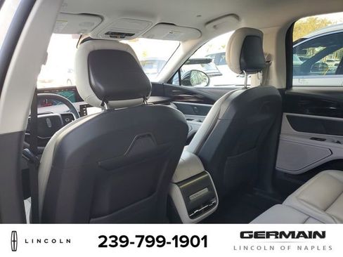 New 2026 Lincoln Nautilus Premier AWD/4WD image 20