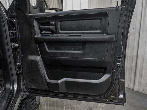 Used 2024 RAM 3500 Tradesman w/ Chrome Appearance Group image 43