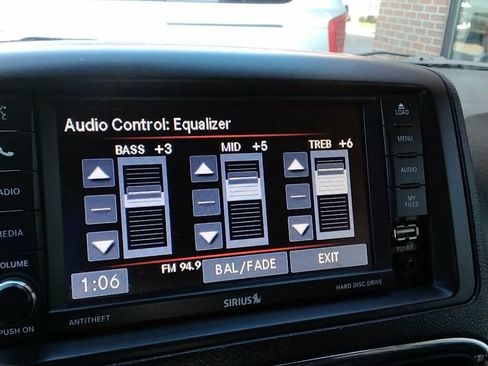Used 2019 Dodge Grand Caravan SXT FWD image 20