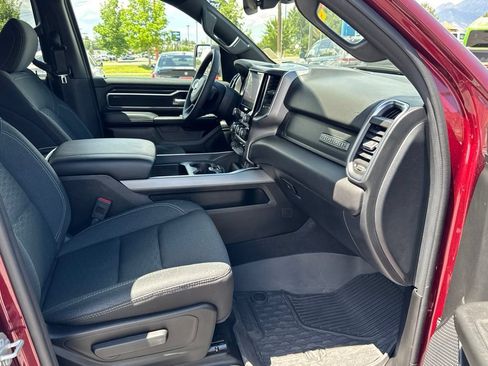 Used 2025 RAM 1500 Big Horn AWD/4WD image 13