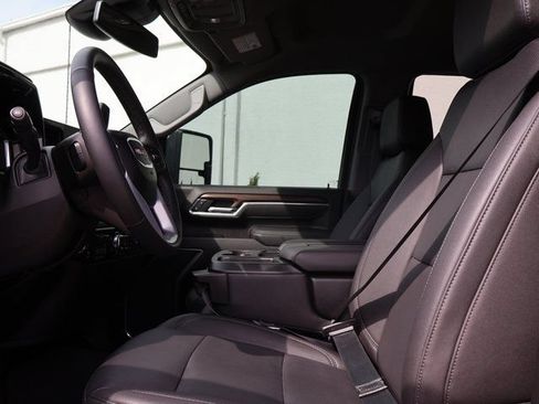 Certified 2025 GMC Sierra 2500 SLT AWD/4WD image 27