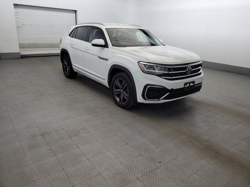 Used 2021 Volkswagen Atlas Cross Sport SE FWD image 13