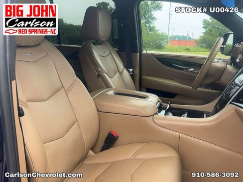 Used 2019 Cadillac Escalade ESV Platinum AWD/4WD image 35