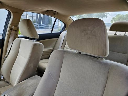 Used 2011 Honda Accord LX image 13