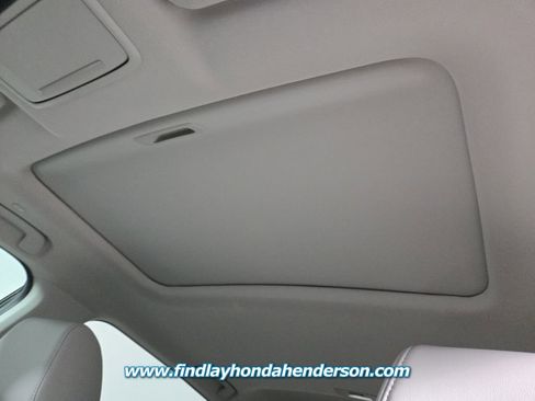 Used 2025 Honda CR-V EX-L image 13