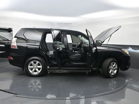 Used 2015 Lexus GX 460 AWD/4WD image 34