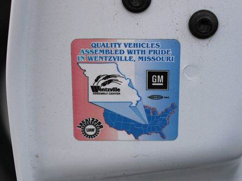 Used 2025 Chevrolet Express 3500 Extended w/ Driver Convenience Package RWD image 27