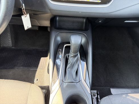 Used 2023 Toyota Corolla LE w/ Carpet Mat Package (TMS) FWD image 19