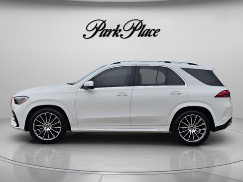 Certified 2026 Mercedes-Benz GLE 450 4MATIC image 2