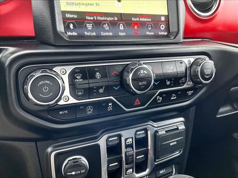 Used 2021 Jeep Wrangler Unlimited Rubicon image 26