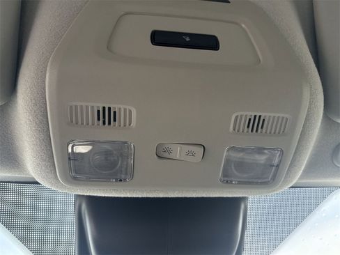 New 2025 Ford Transit 250 148 Medium Roof image 27