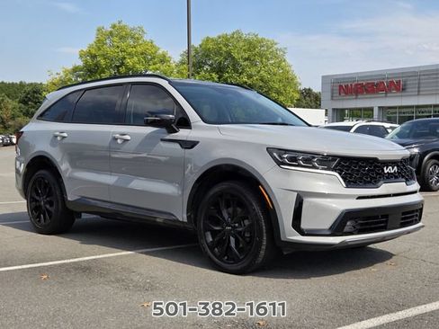 Used 2023 Kia Sorento SX FWD image 3