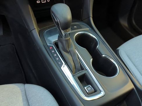 Used 2024 Chevrolet Equinox LT FWD image 14