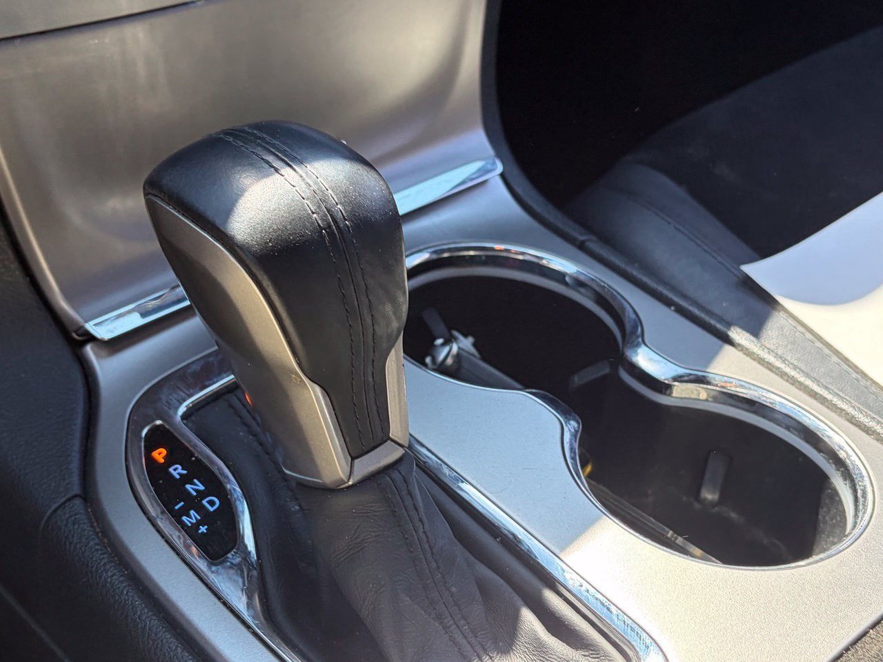 Used 2017 Jeep Grand Cherokee Altitude RWD image 8