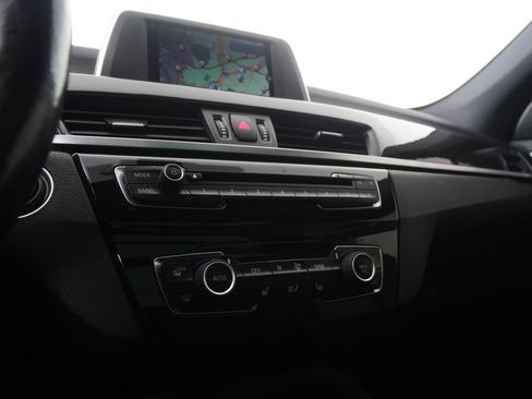 Used 2017 BMW X1 sDrive28i image 17