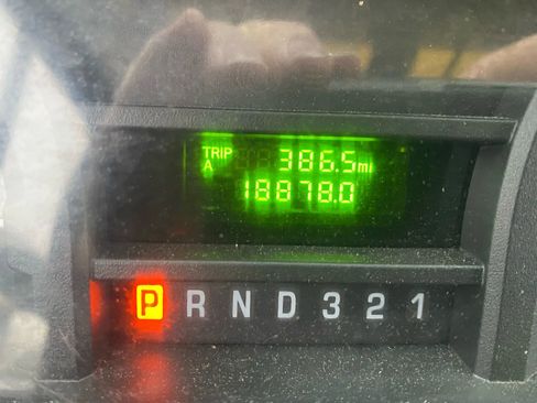 Used 2013 Ford E-350 and Econoline 350 Super Duty w/ Air Conditioning Prep Pkg image 11