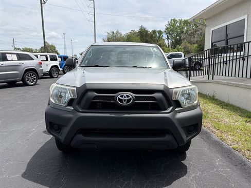 Used 2014 Toyota Tacoma 2WD Double Cab w/ Convenience Package image 2