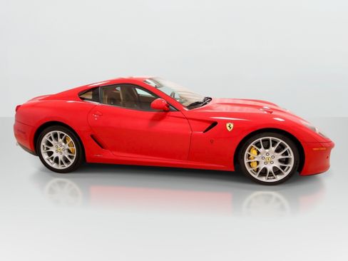 Used 2007 Ferrari 599 GTB Fiorano RWD image 6
