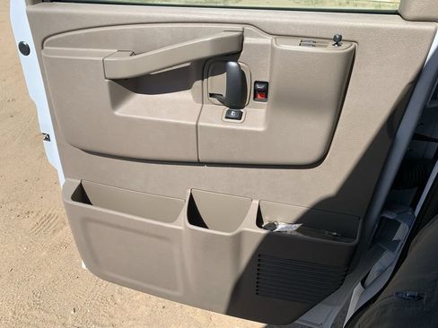 New 2026 Chevrolet Express 2500 RWD image 20