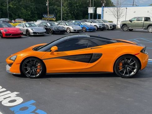 Used 2019 McLaren 570S Spider RWD image 23