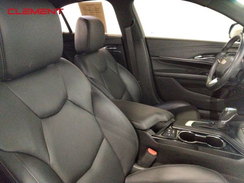 Used 2023 Cadillac CT4 Luxury image 35