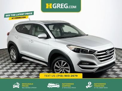 Used 2017 Hyundai Tucson SE w/ SE Popular Package 02