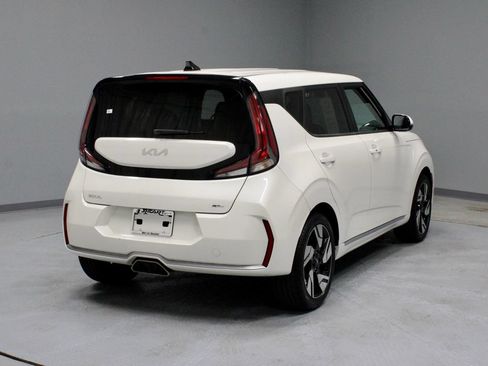 Used 2023 Kia Soul GT-Line FWD image 11