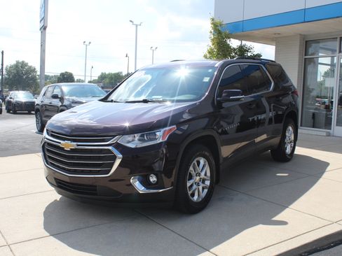Used 2020 Chevrolet Traverse LT FWD image 10