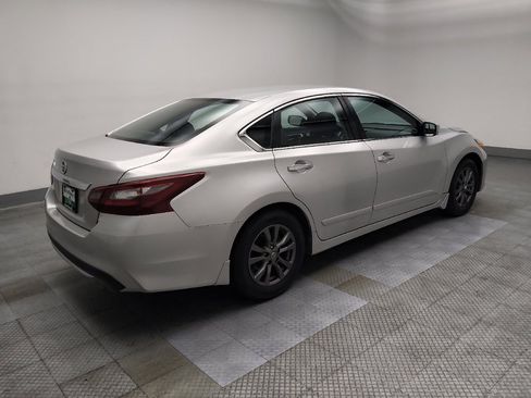 Used 2018 Nissan Altima 2.5 S w/ S Convenience Package FWD image 10