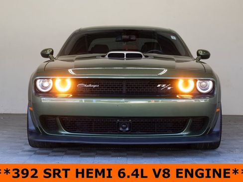 Used 2023 Dodge Challenger R/T Scat Pack RWD image 4