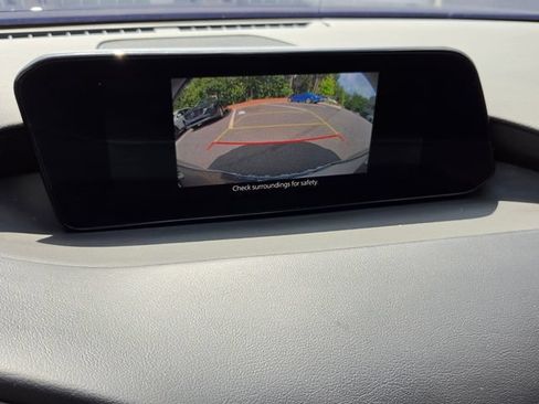 Used 2025 MAZDA MAZDA3 s FWD image 21