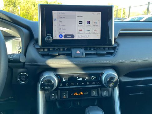 Used 2025 Toyota RAV4 XLE image 18