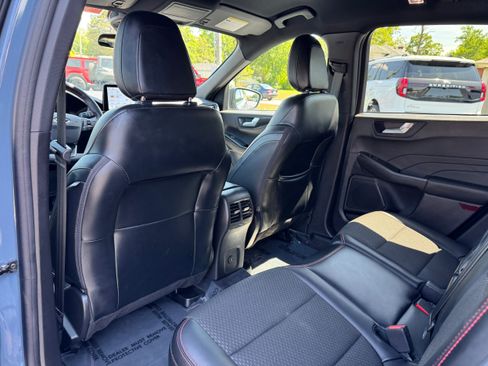 Used 2023 Ford Escape ST-Line w/ Equipment Group 301A FWD image 12