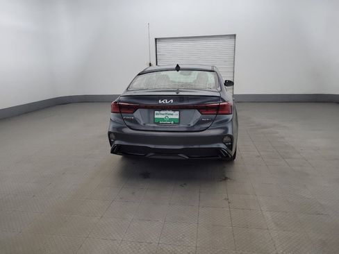 Used 2023 Kia Forte GT-Line w/ GT-Line Premium Package image 7